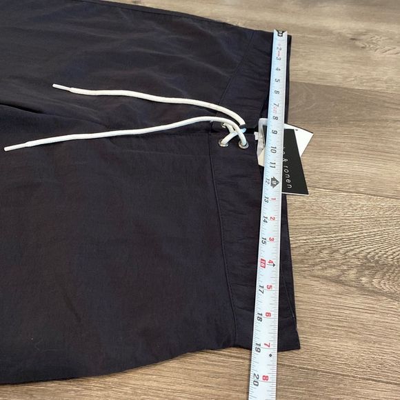 Parke & Ronen 8” Black Lined Nylon Swim Board Shorts Size 36 - Picture 8 of 13